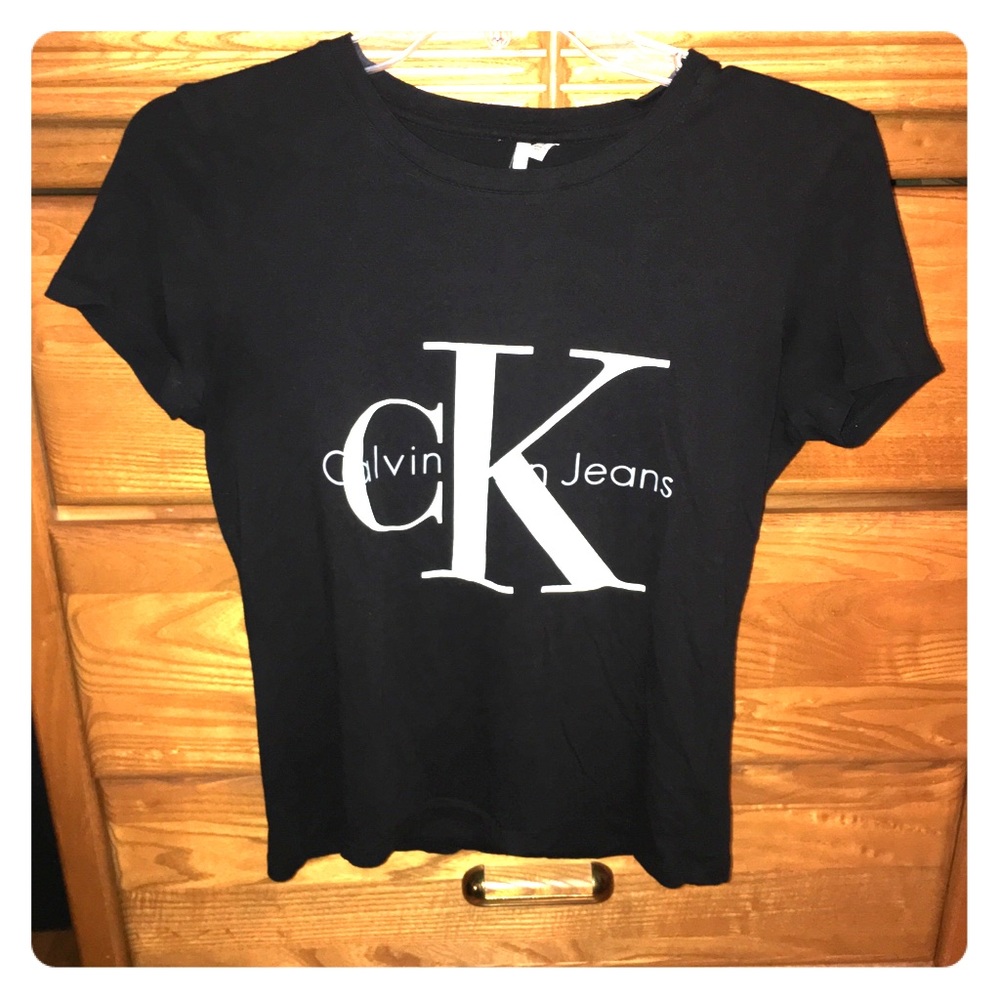 Calvin Klein shirt - Picture 1 of 3